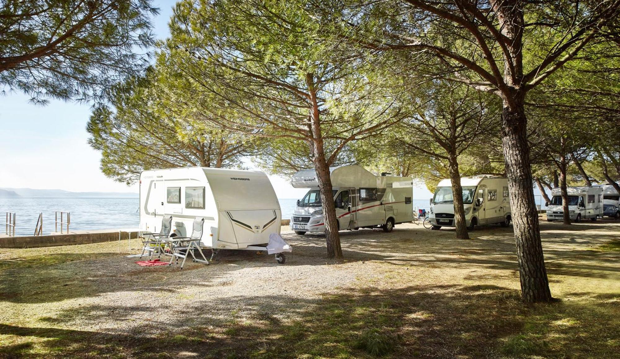 Camping Adria Ankaran - Pitches Экстерьер фото