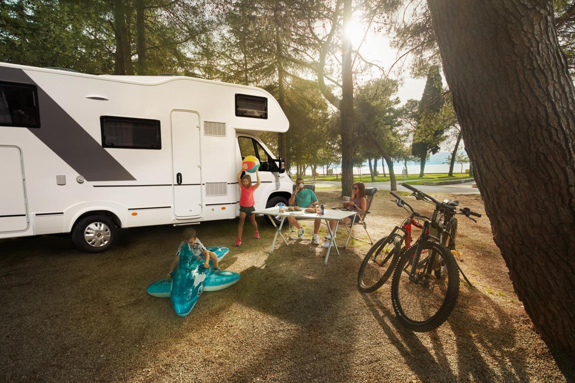 Camping Adria Ankaran - Pitches Экстерьер фото